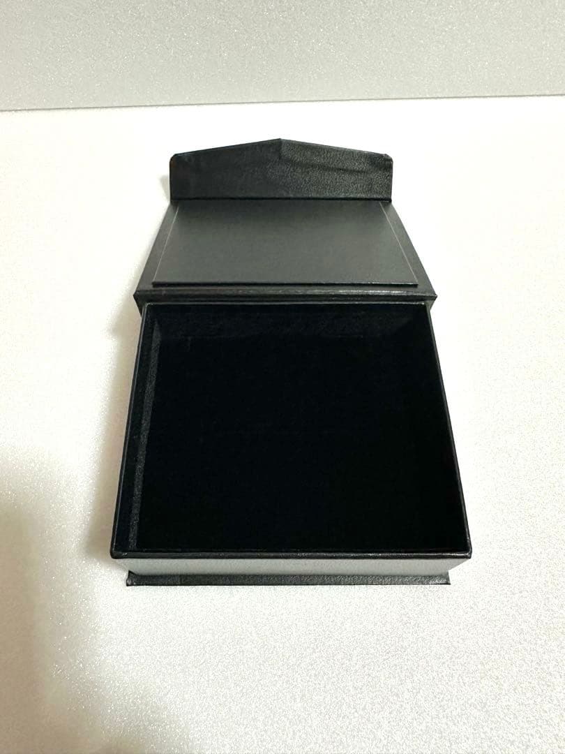 光の護封剣 シルバーペンダント　遊戯王　アクセサリー