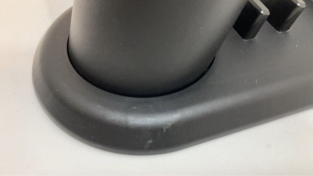 インビクタス　ワン　スティッククリーナー　コードレスクリーナー