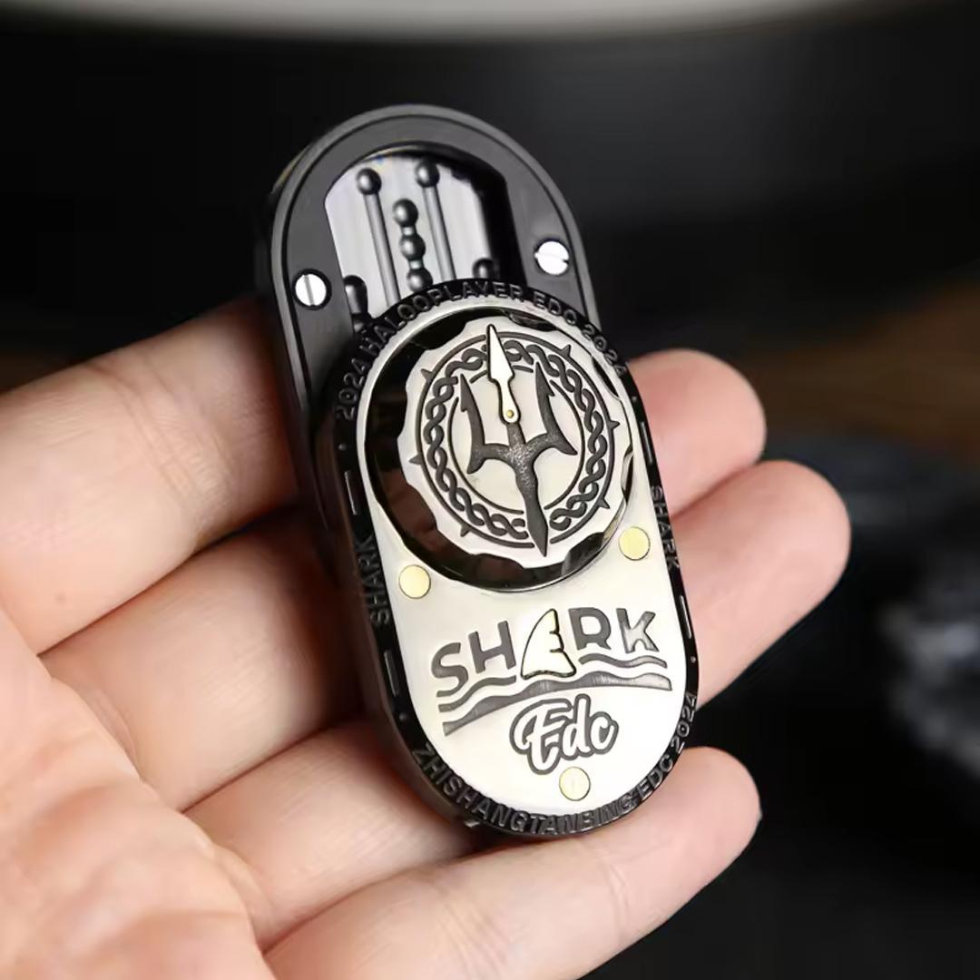 新品 メカニカルフィジェットスライダー シャーク 黒 フィジェットトイ EDC