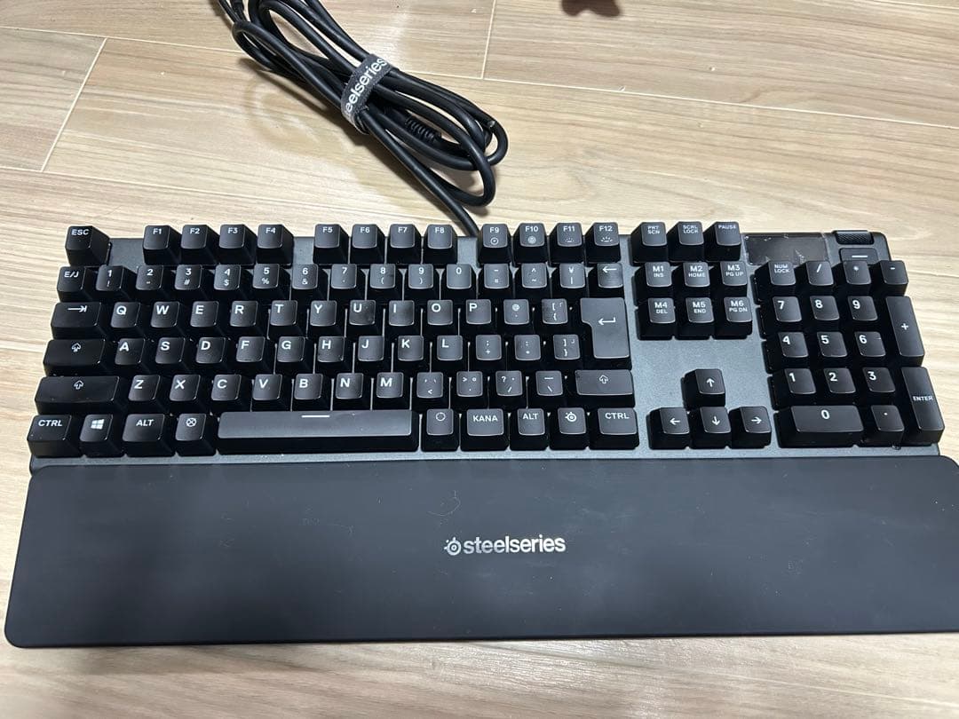SteelSeries Apex 7 メカニカルキーボード
