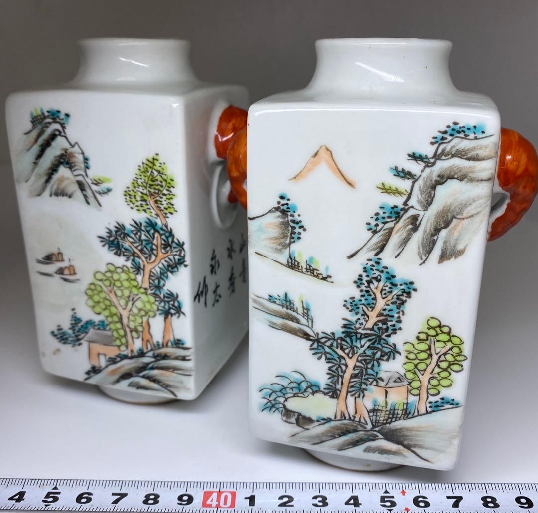 中国美術　同治年製　粉彩花入一対　高さ13㎝　東Y7-0331③タルサ