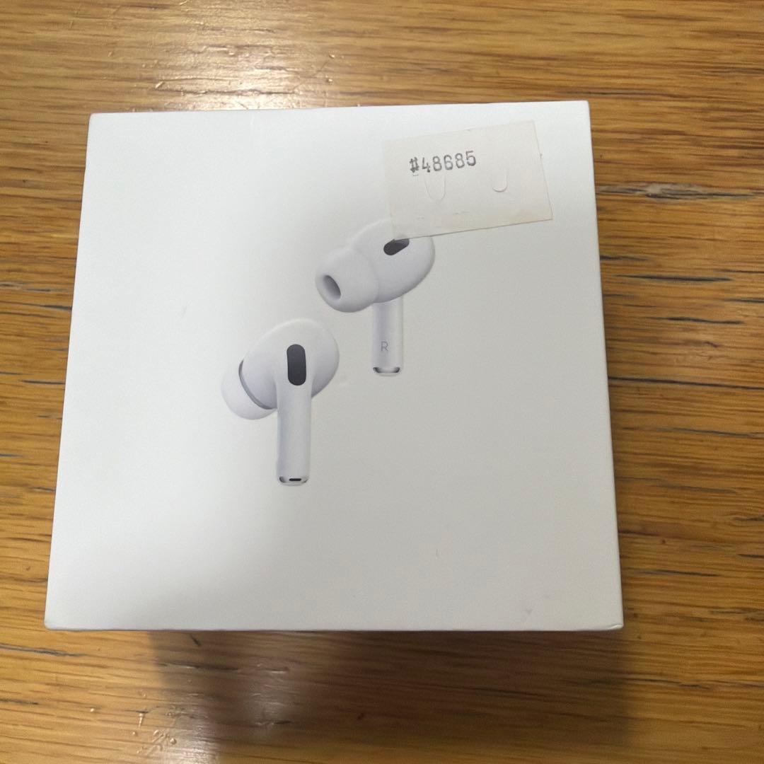 Apple銀座店購入 AirPods Pro 第二世代 本体 Lightning