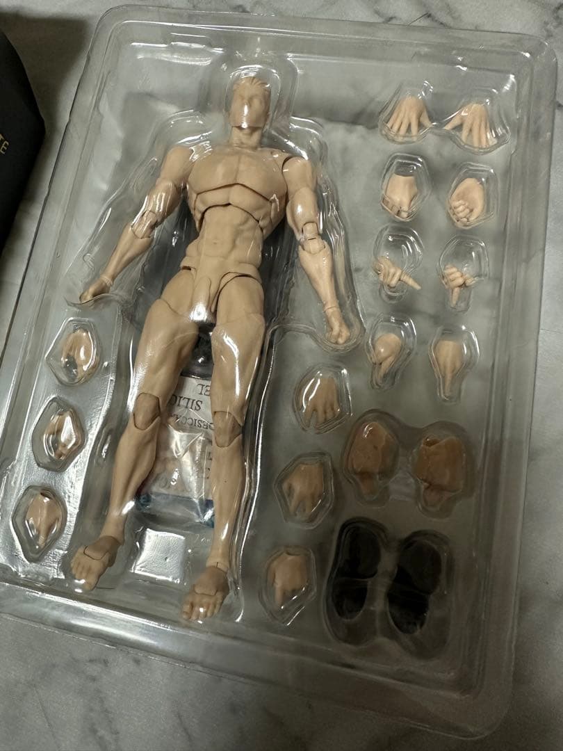 1/12 Romankey X COWL ヘッド付 男性素体マンズボディ　白肌