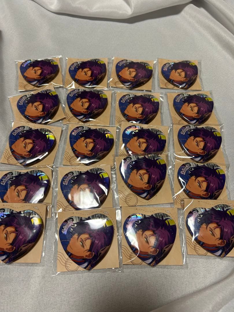 アドニス　あんスタ　ハート缶バッジ　trip