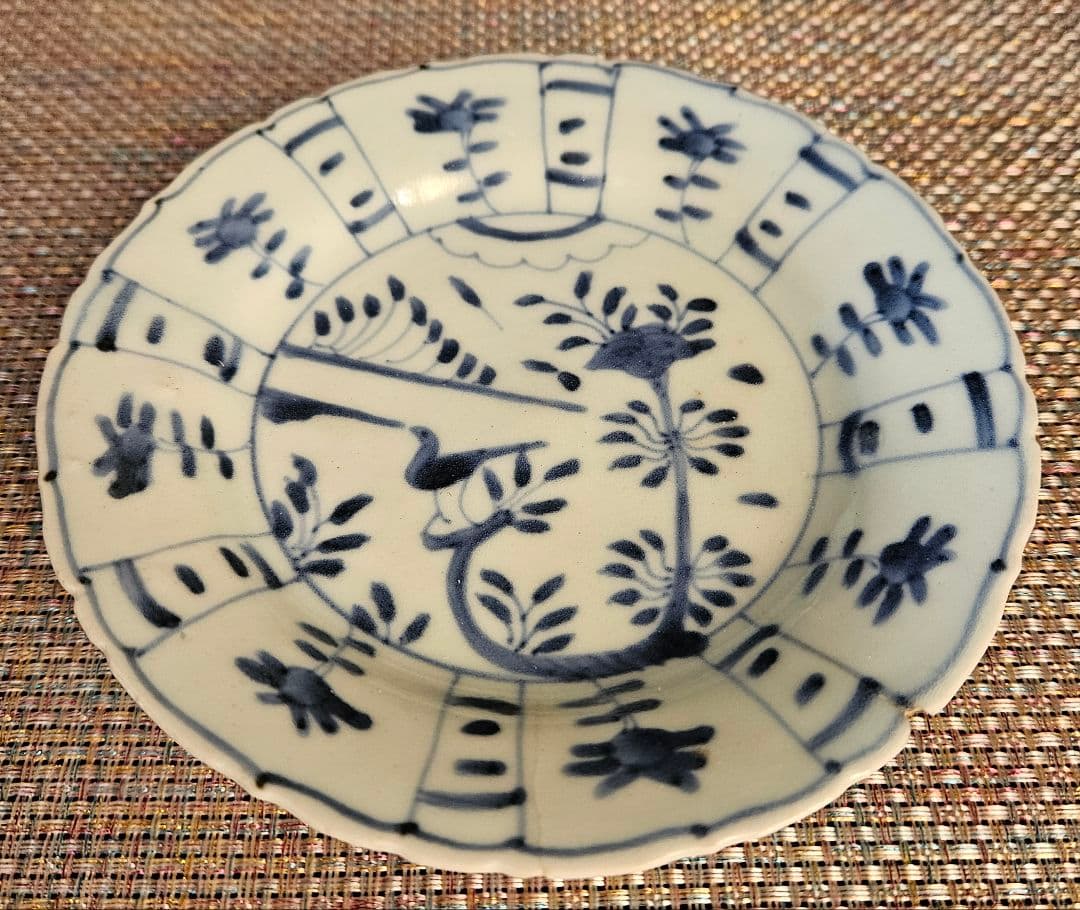 【専用ページ】【本物保証❗】江戸前期　 初期伊万里　芙蓉手花鳥図輪花皿 14.8