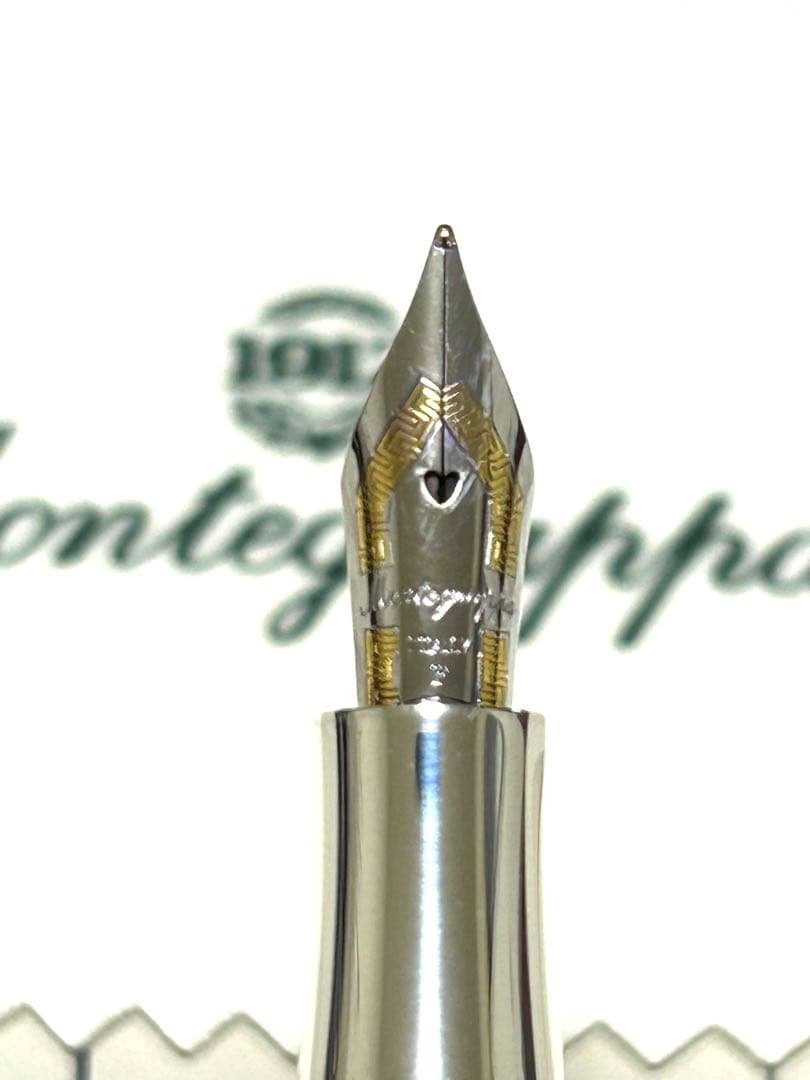 モンテグラッパ　ミクラ　キャラメルブラウン　万年筆 18k （エボナイト芯）