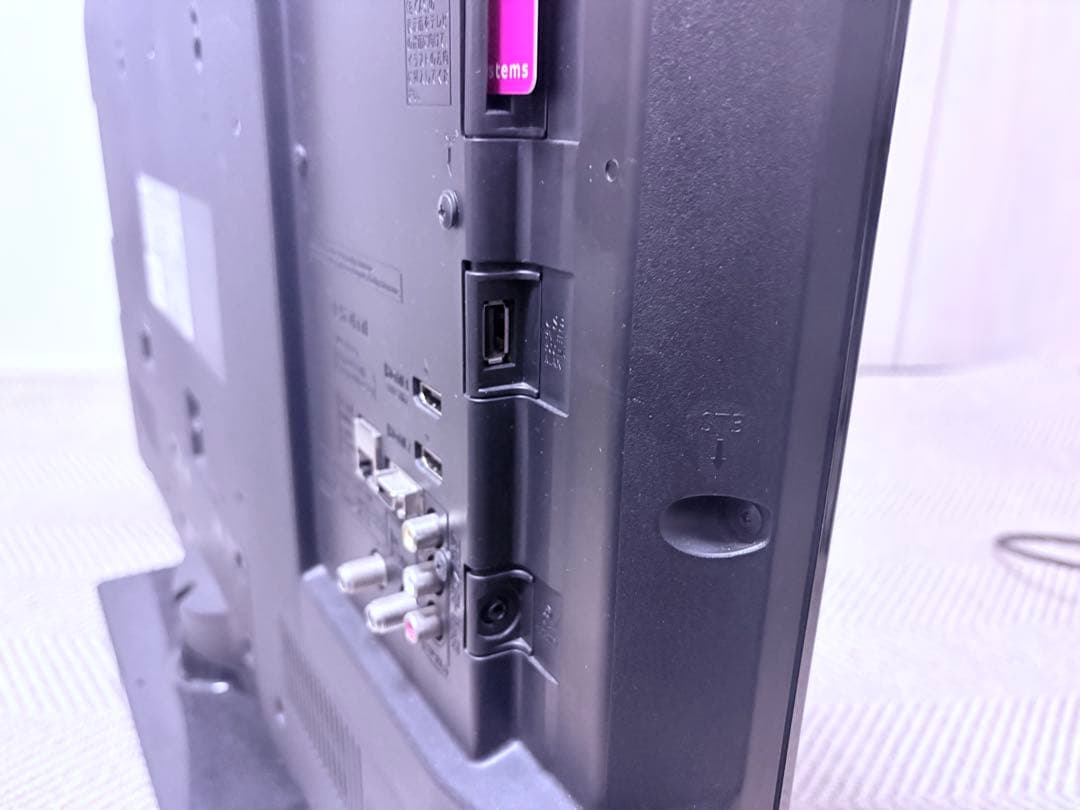 Panasonic TH-32D305 32インチ液晶テレビ