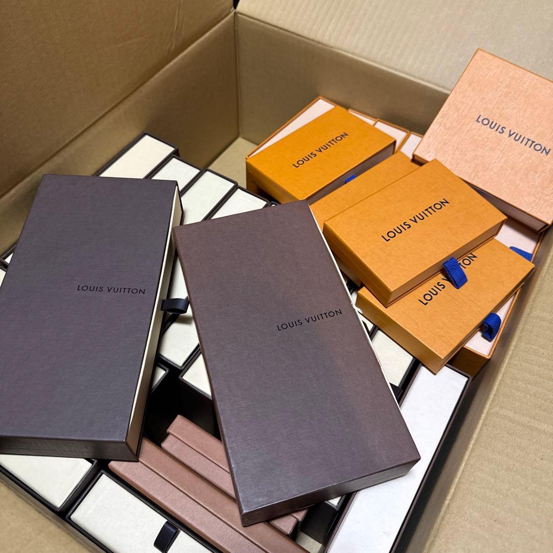 ルイヴィトン　空箱　30個　まとめ売り　セット売り　長財布　小物　箱　レア