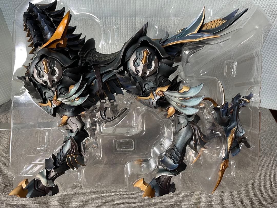 魔戒可動　暗黒騎士 キバ　魔導馬 ライゴウ　牙狼<GARO>