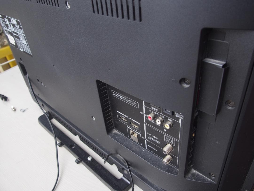 中古　東芝　レグザ　32インチ　液晶ＴＶ　32V30 16年　リモコン付