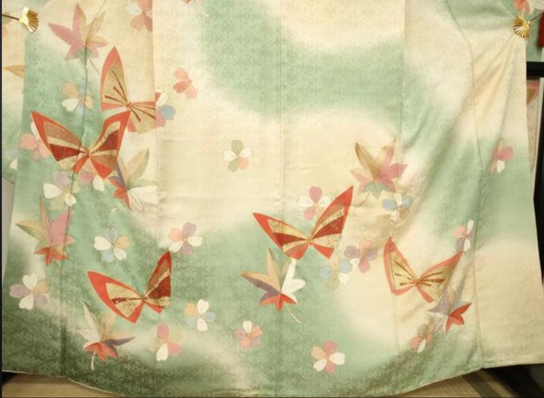 振袖フルセット6点サイズM〜Ｌ駒刺繍　花蝶文　暈し染め　金彩　正絹