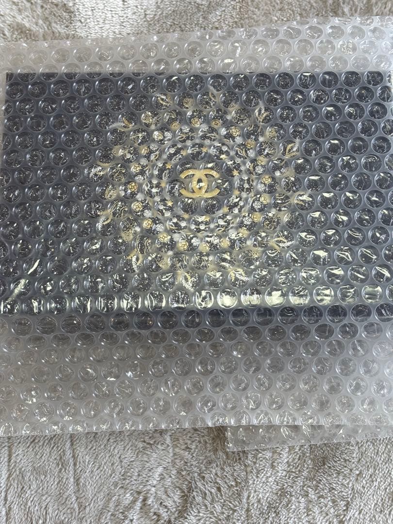 シャネル　リップアンドネイルケアセット　新品未開封　ポーチつき