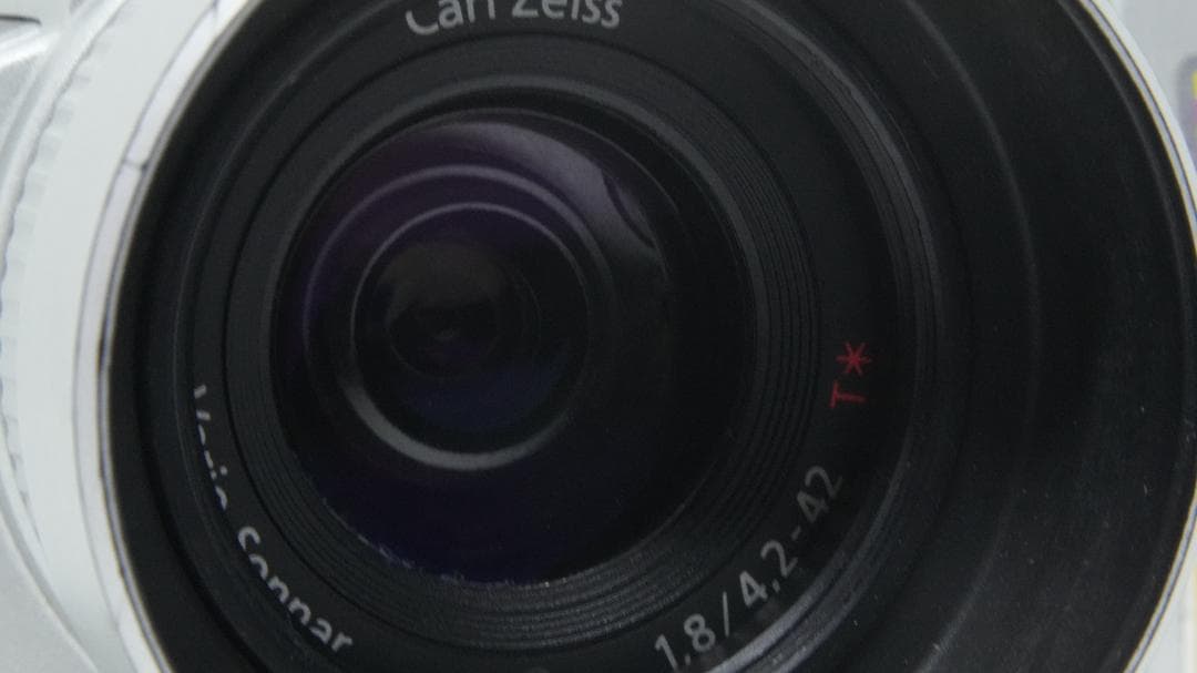 【A2042】 SONY Handycam DCR-PC110 ソニー