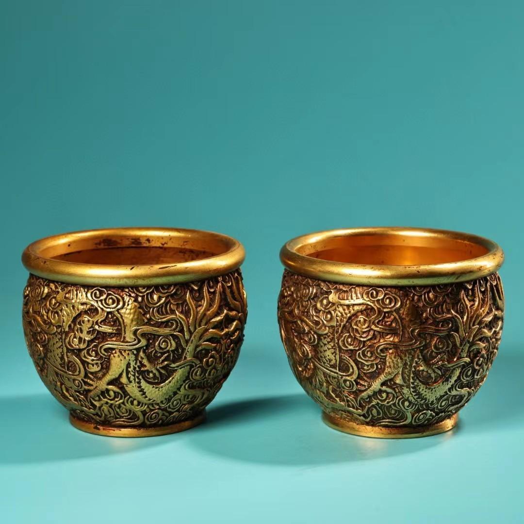 中国古美術・旧蔵二龍戯珠の缶セット・鏨刻鎏金・純銅製・高浮彫・置物・茶道具・酒具