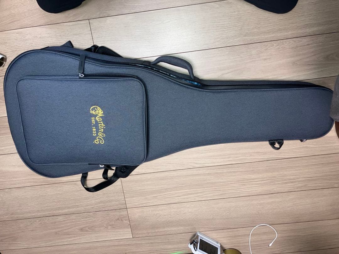 Martin 000-10E アコースティックギター 専用ケース付き