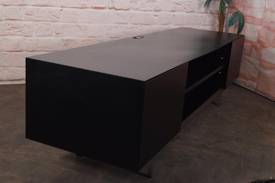 展示品 SISO/シソ デンマーク製 高級 TV/テレビボード 幅180㎝