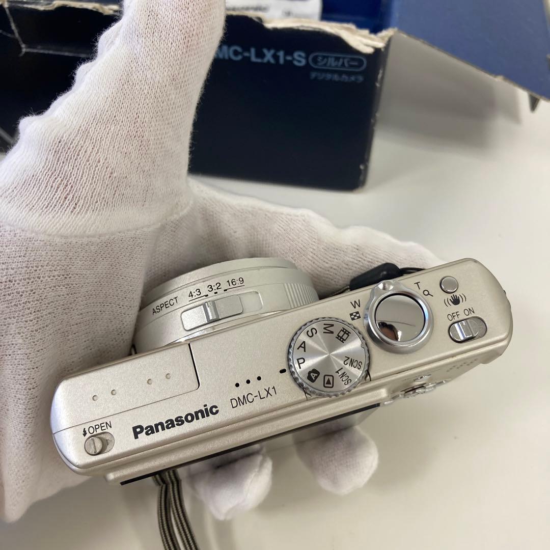 デジタルカメラ Panasonic LUMIX DMC-LX1