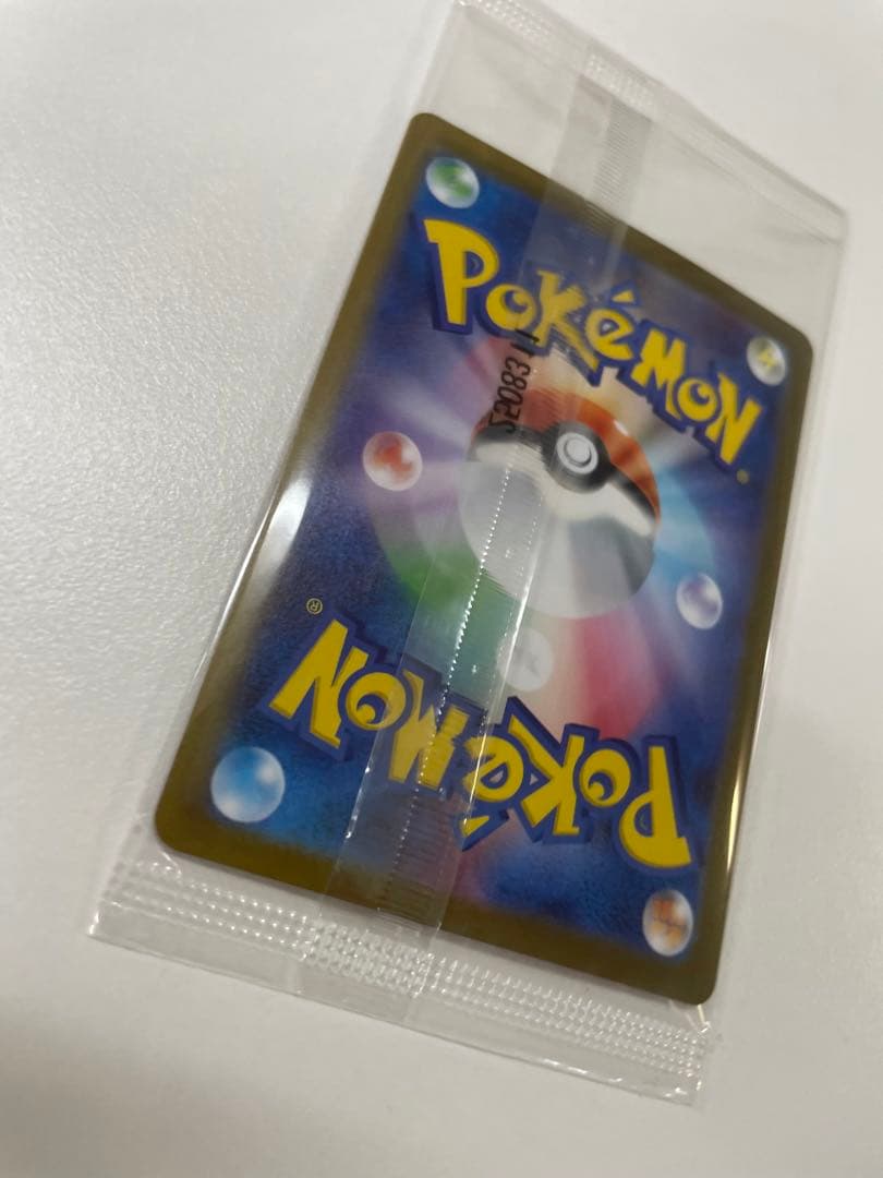 ビクティニ bwr 争奪戦 優勝プロモ ポケモンカード