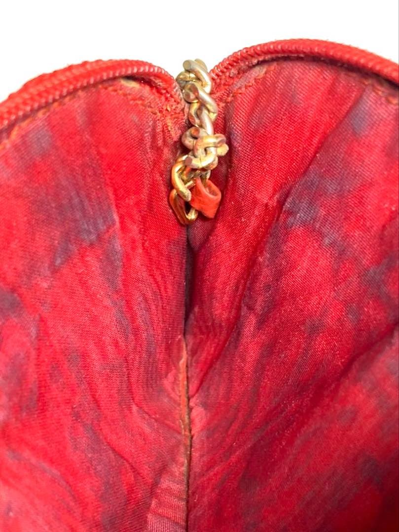 シャネル　キャビアスキン　ココマーク　ポーチ　ケース　カードケース　レッド