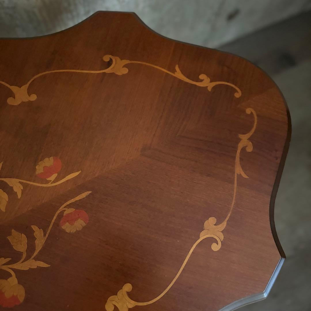 イタリア　象嵌センターテーブル　ヴィンテージ　彫刻装飾