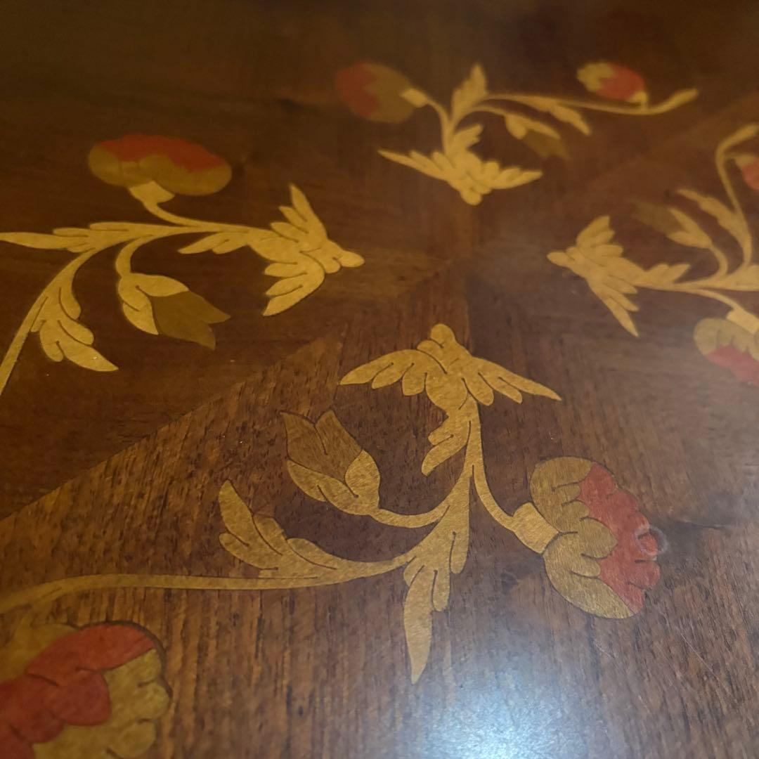 イタリア　象嵌センターテーブル　ヴィンテージ　彫刻装飾