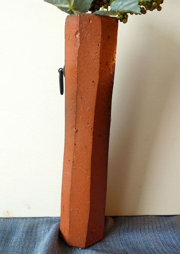 再値下げ　備前焼人気作家星正幸 (師：森陶岳) 面取り掛け花入お正月のお花活けに