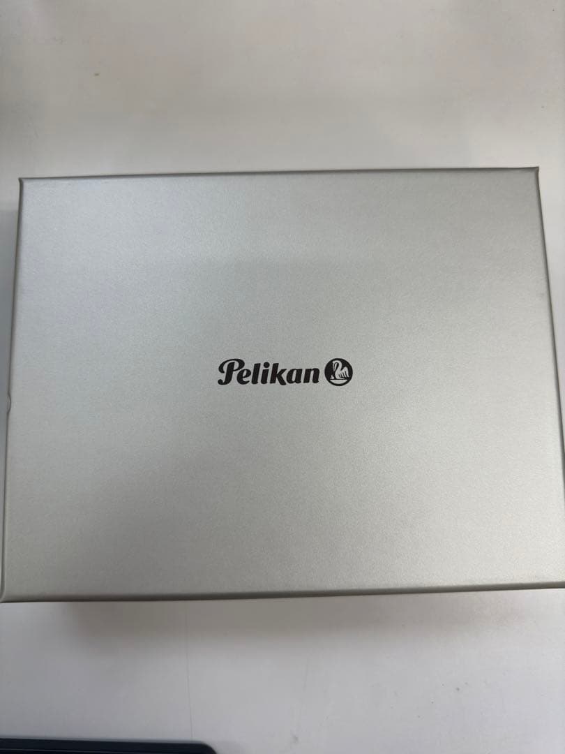 Pelikan Souverän（スーベレーン） 専用ケース付き