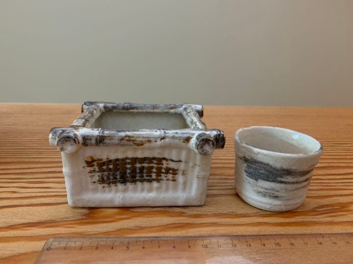 さらにお値下げしました＊ユニーク珍品＊井戸型　向付　出汁入れ