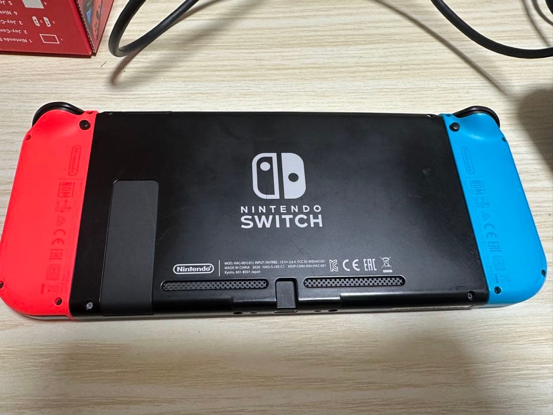 Nintendo Switch 本体 青/赤　ゼルダコントローラー付属