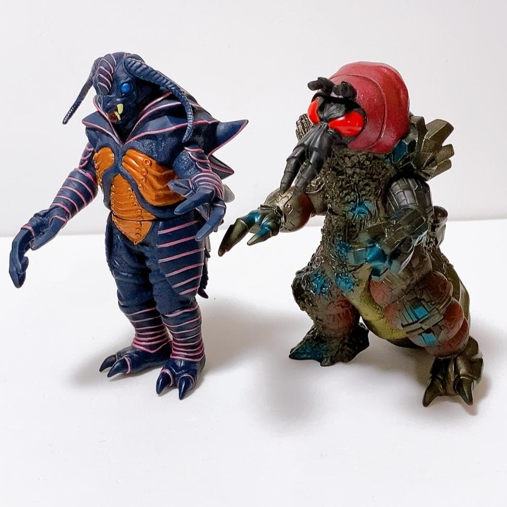 ウルトラマンコスモス ＋ガイア 怪獣 6体セット