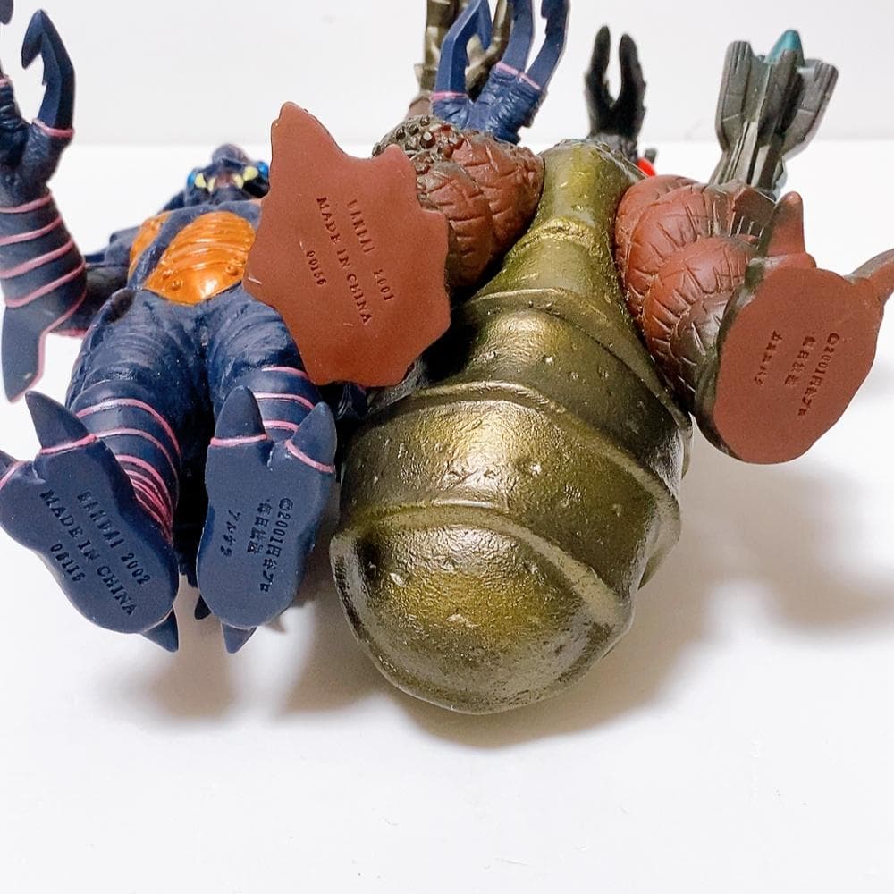 ウルトラマンコスモス ＋ガイア 怪獣 6体セット