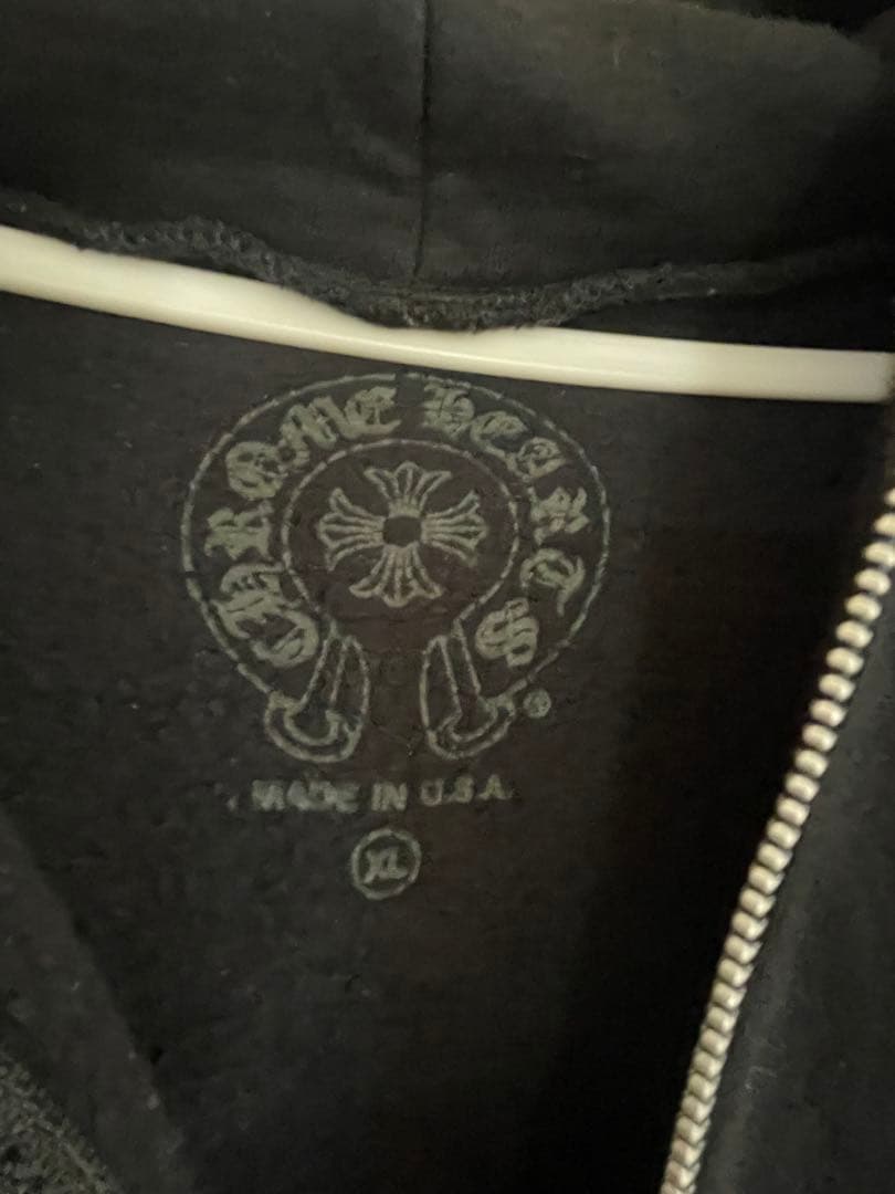 クロムハーツ　ジップアップパーカー　ラベルロゴ