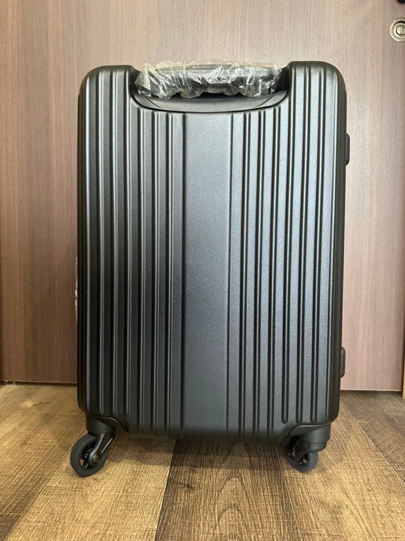 メルセデス・ベンツ ブラックキャリーケース