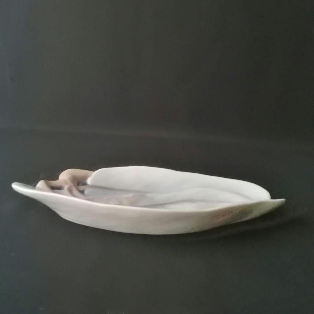 逸品　花文筆皿　ビングオーグレンダール（Ｂ＆Ｇ)　デンマーク　釉裏彩皿