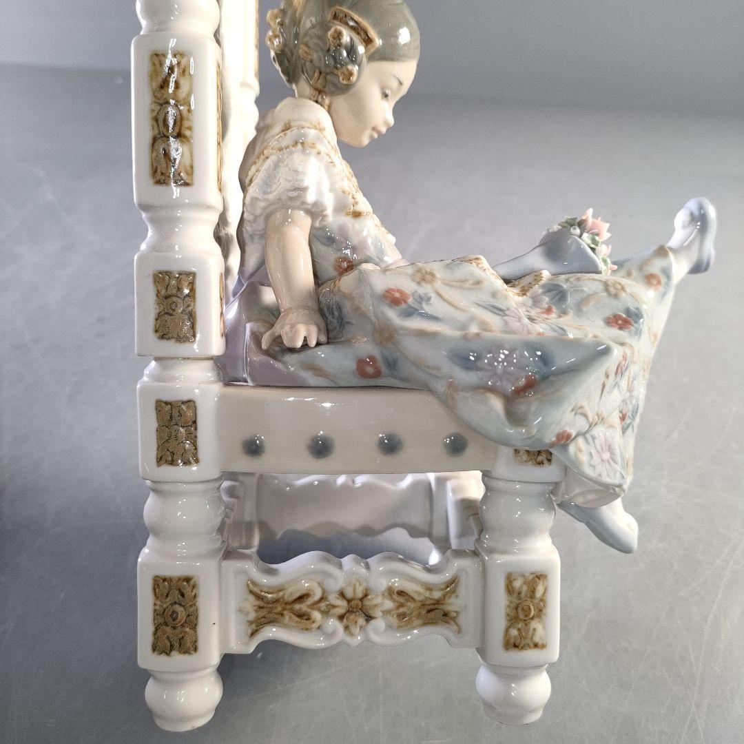 A1274-2/LLADRO/リヤドロ『いたずらな少女』陶器人形/フィギュリン/