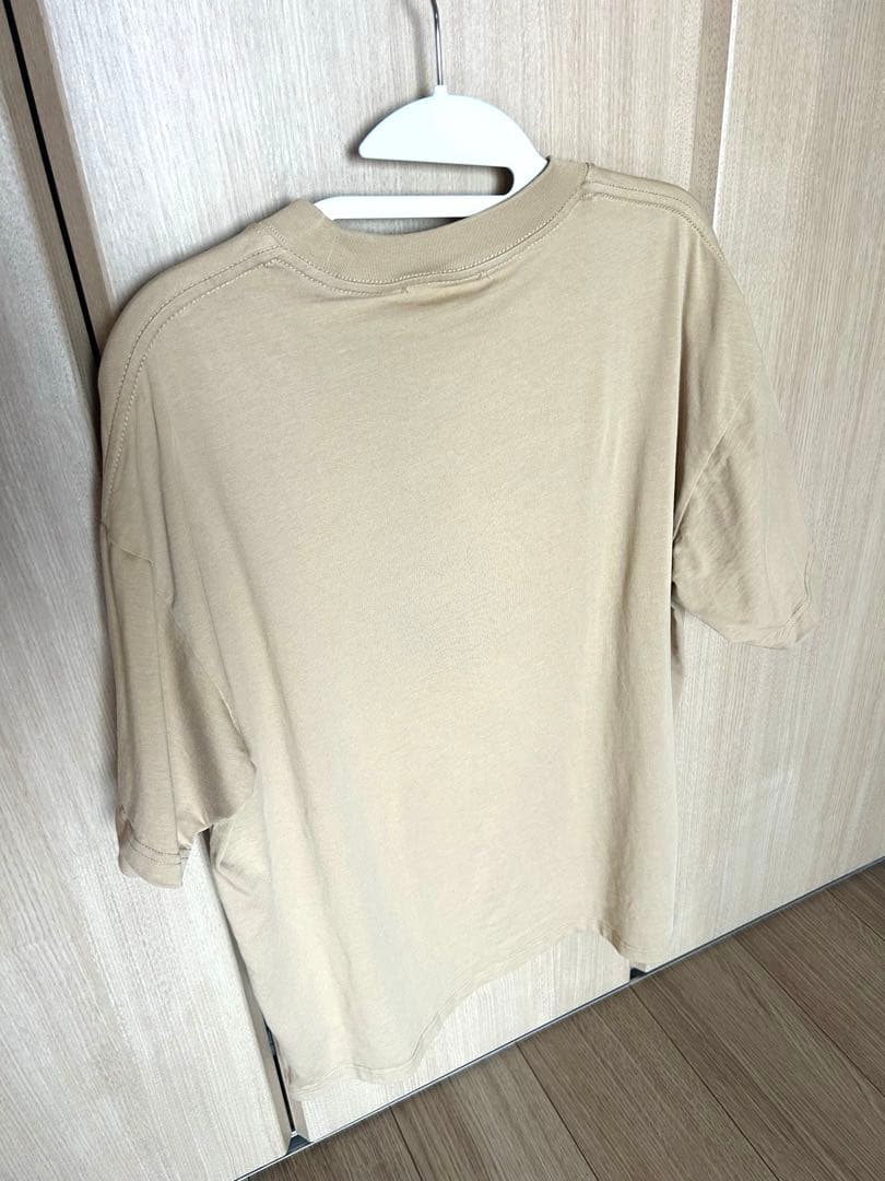 PRADA エンボスロゴ Tシャツ M プラダ シャツ 2枚セット 白 茶