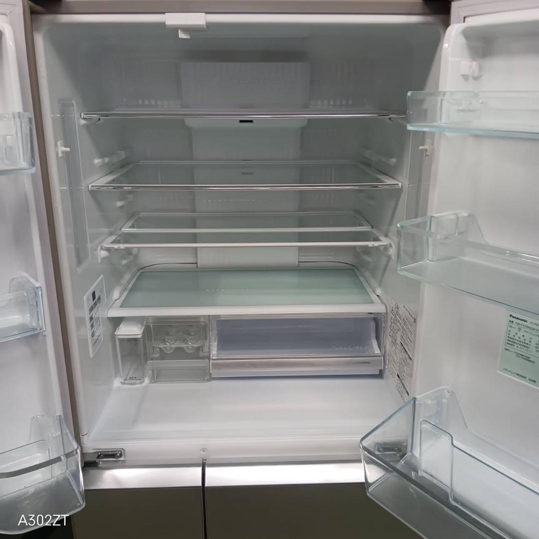 422 パナソニック　大型冷蔵庫　400L強　小型　家庭用　自動製氷　観音開き