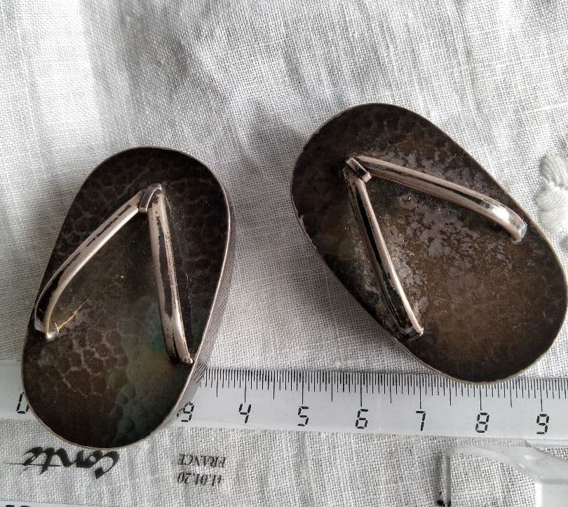 日本製、和骨董、ビンテージシルバーの可愛い草履下駄、刻印有り、調味料入れ。