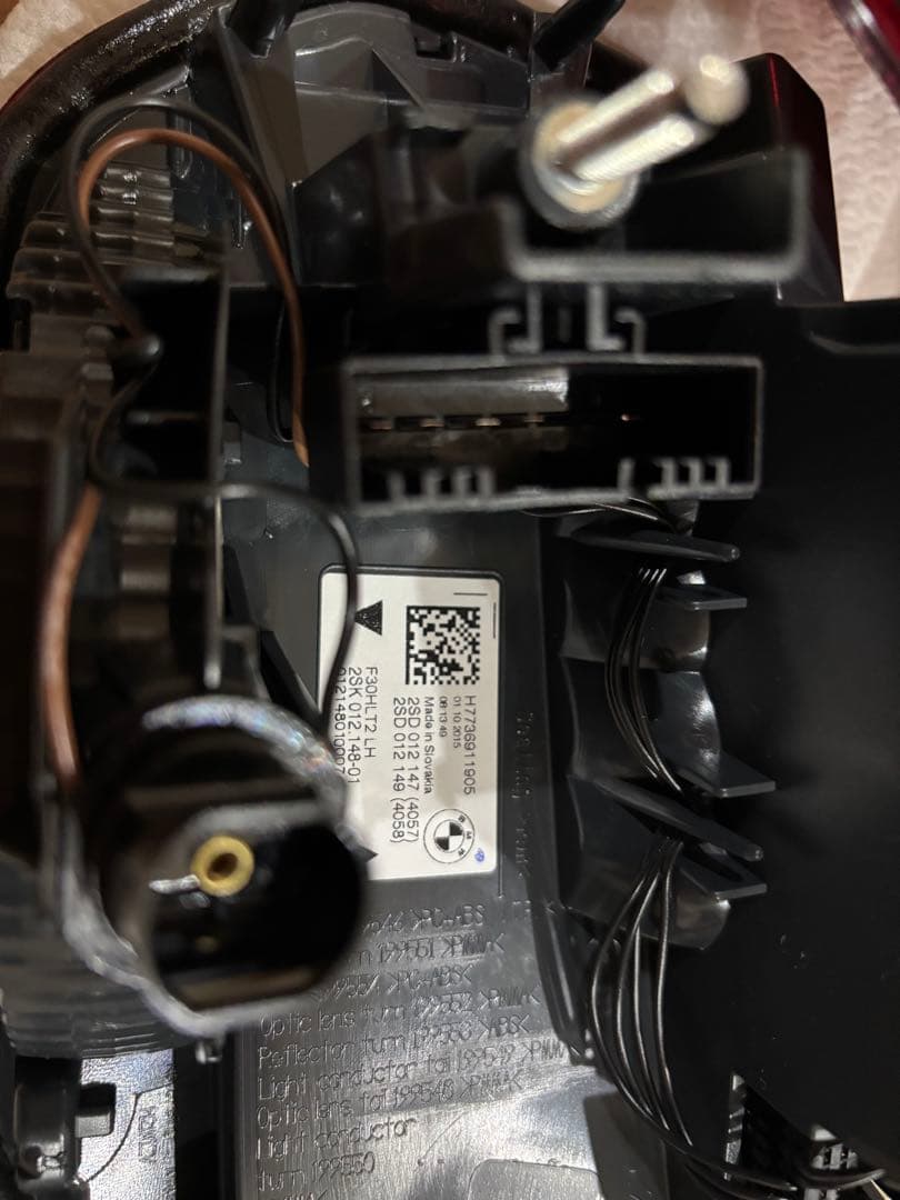 ＢＭW 3シリーズ　 F31 LCI テールライト