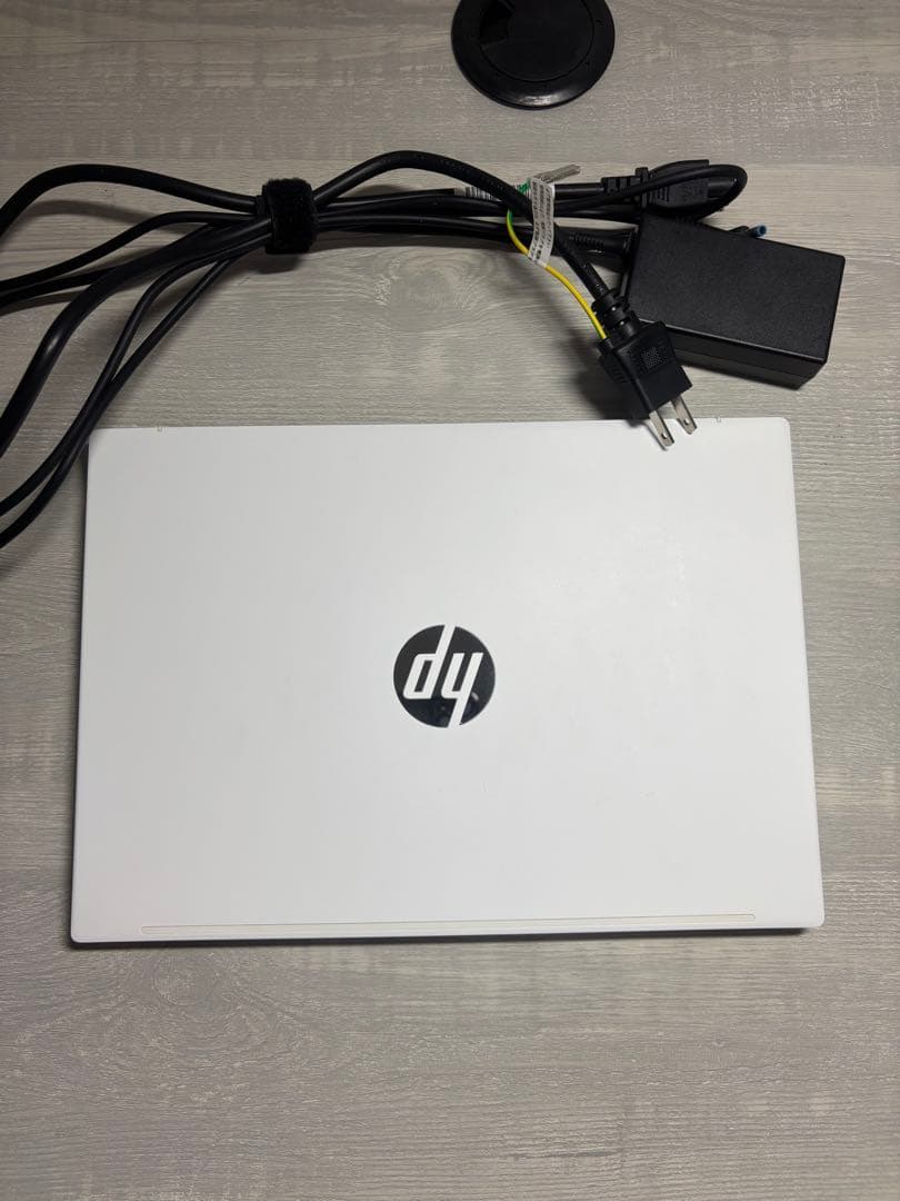 HP ノートパソコン Pavilion Aero 13 セラミックホワイト