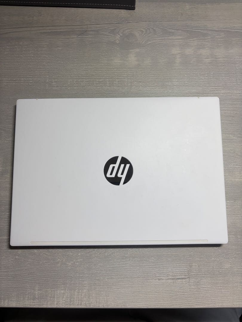 HP ノートパソコン Pavilion Aero 13 セラミックホワイト