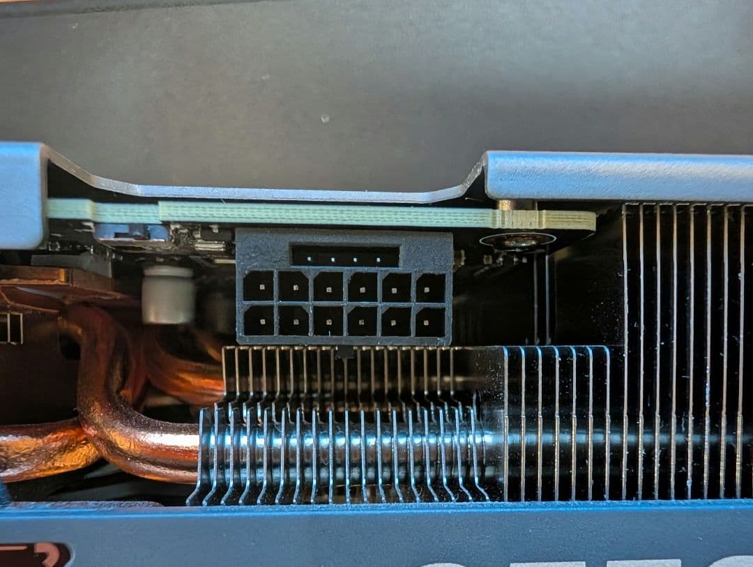 ショートサイズ26cm　GIGABYTE GEFORCE RTX 4070 Ti