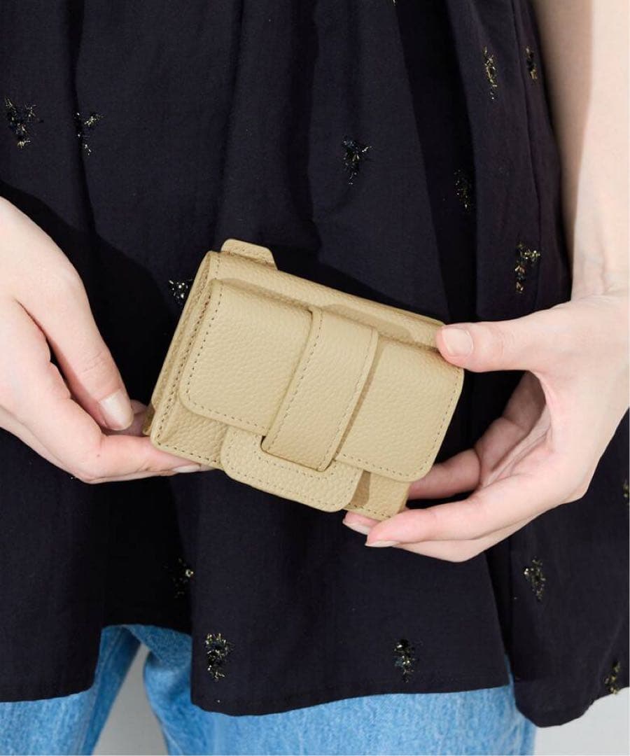 tov トーヴ　IENA別注　ベージュ レザー 三つ折り財布