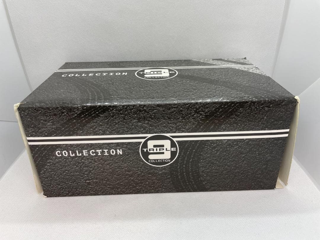 702-036 TRIPLE9 オペル カデット 1977 ホワイト