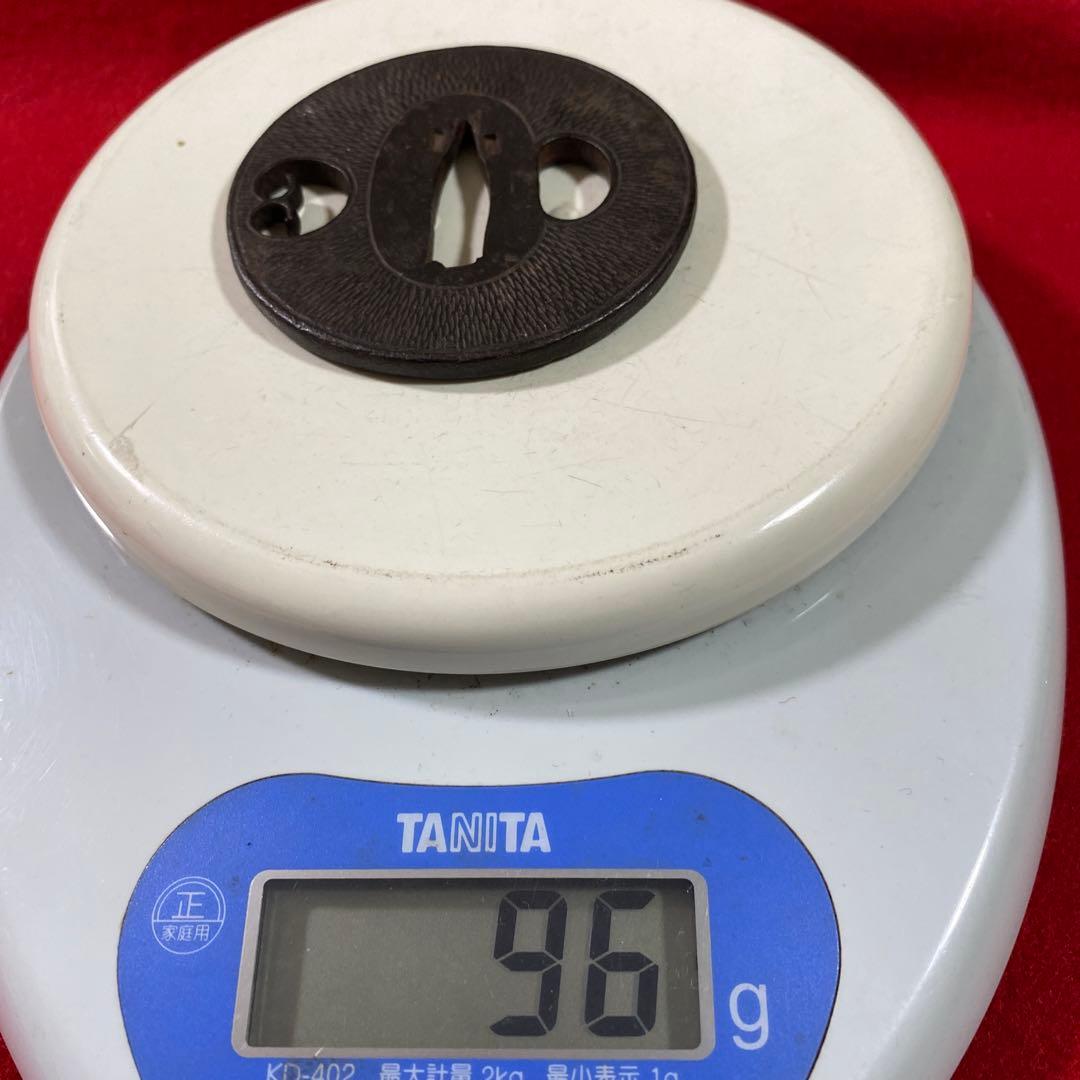 B–7 日本刀の鍔（つば）　武具　装飾品　アンティーク　美術品　工芸品