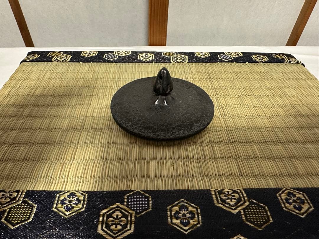 本番盛岡 薫山 南部鉄器 鉄瓶 平丸型 雲龍 1.6リットル 新品未使用品