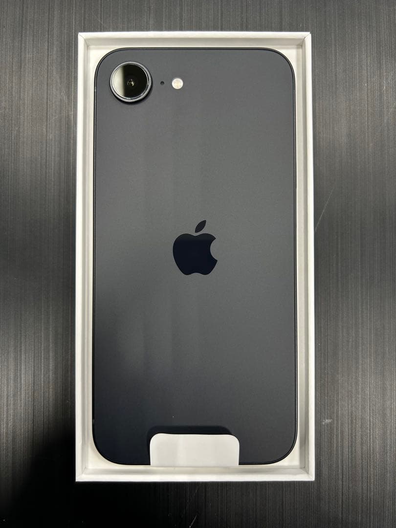 Apple iPhone 16e ブラック 本体 128g 新品