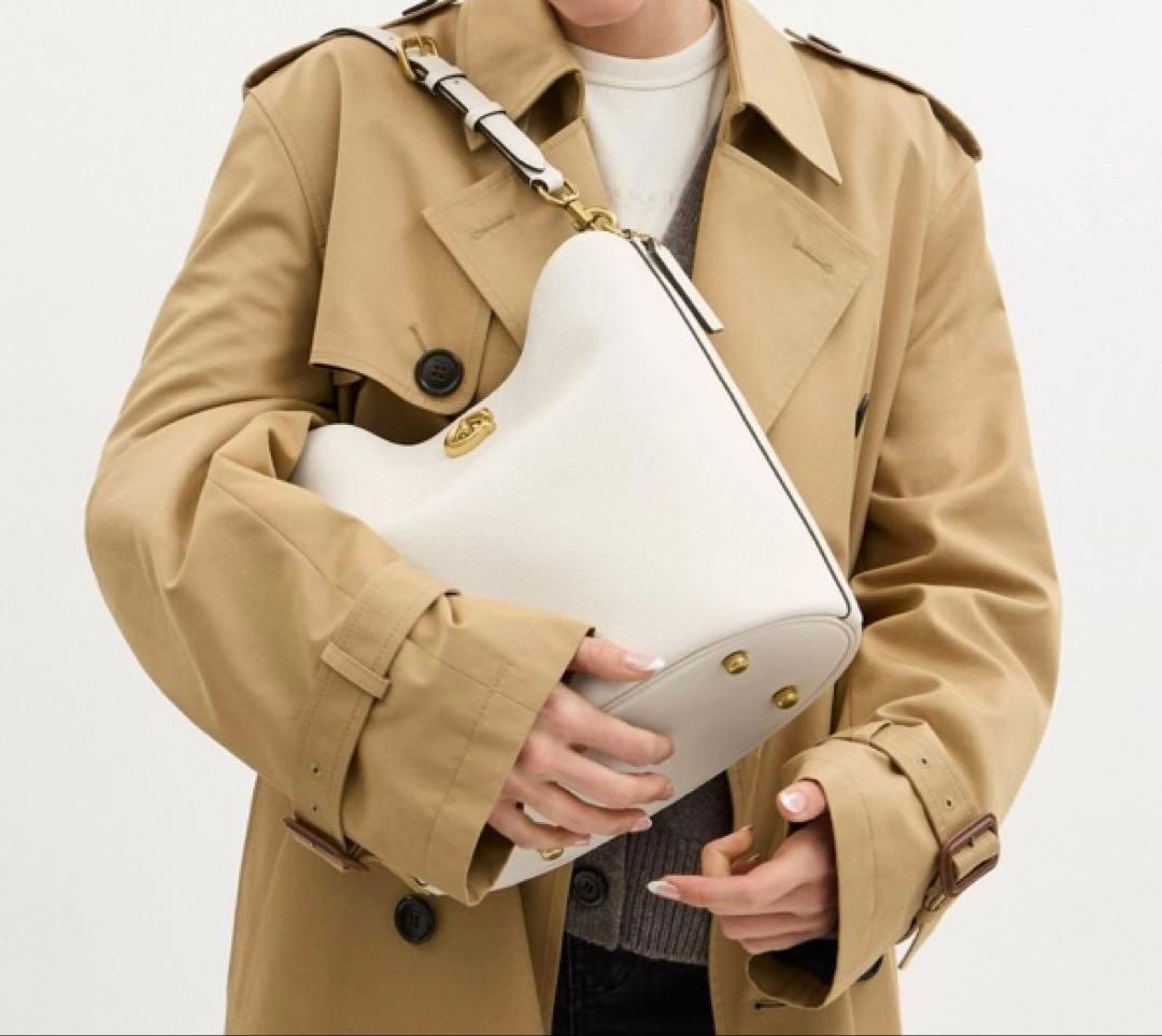 一度のみ！大きいサイズ coach ウィロウソフトバケットバッグ ホワイト