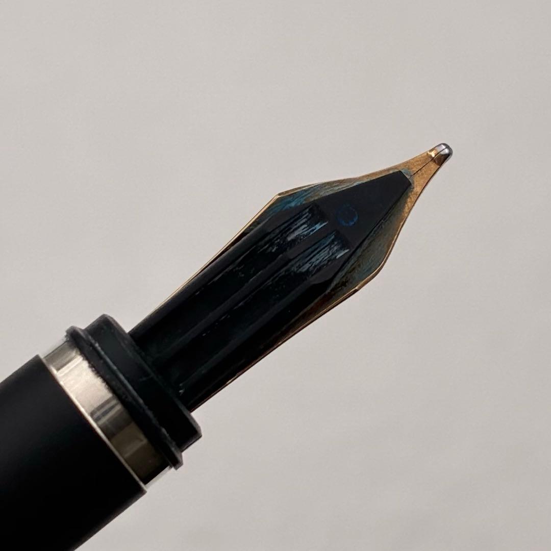 モンブラン Mont Blanc 万年筆 ノブレス レッド マーブル 18K M