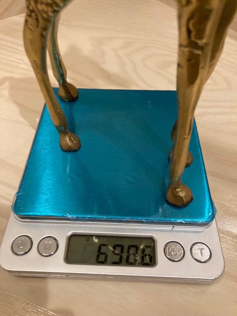 ブラス製キリンの彫刻 2体セット